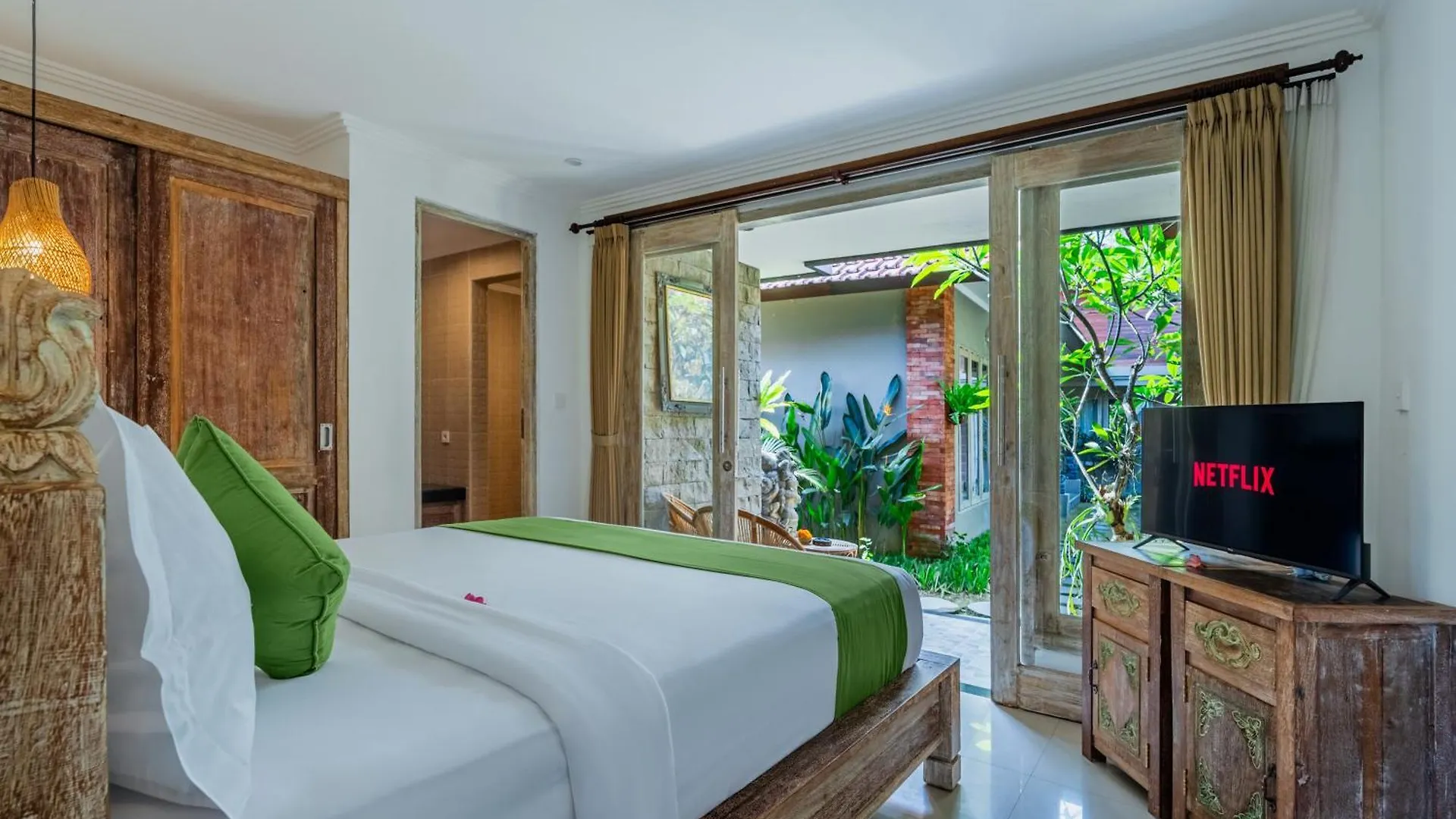 Arkatama Villa Ubud Indonesia